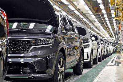 Kia begins production for the all new Sorento Hybrid