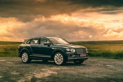 Bentley Bentayga receives Four Seat Comfort Specification