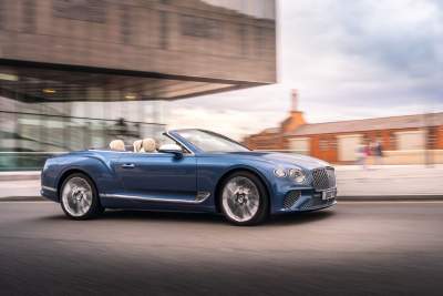 St Tropez debut for the Continental GT Mulliner Convertible