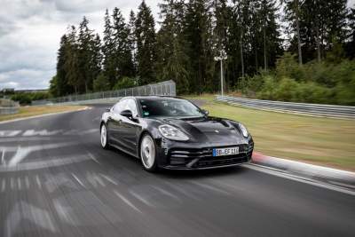 New Porsche Panamera achieves lap record on the Nurburgring