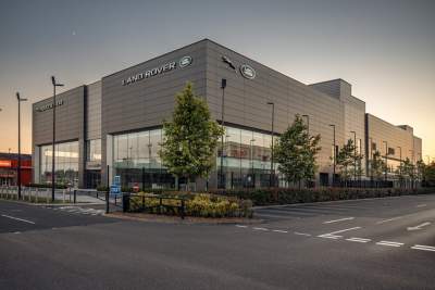 Jaguar Land Rover opens its first 'Statement Site' in U.K.