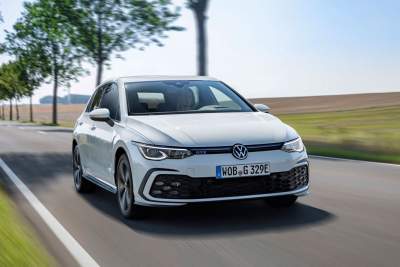 Volkswagen Golf GTE and eHybrid launched in Europe
