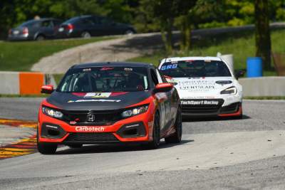 Honda Civic racers dominate Road America with four-win weekend