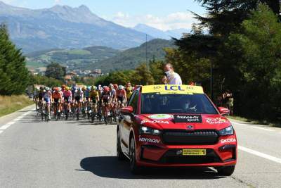Skoda designs trophies for the Tour de France for the 10th time