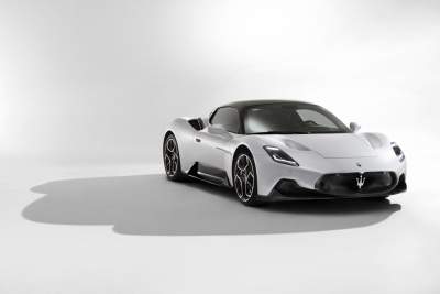 Maserati unveils new MC20 super sports car