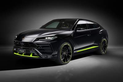 Lamborghini presents the Urus Graphite Capsule