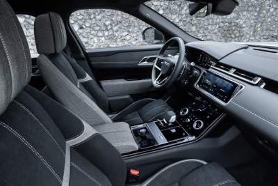 Jaguar Land Rover to recycle plastic waste into its vehicle interiors