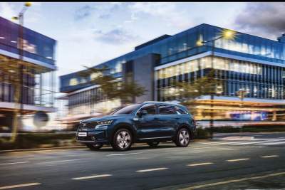 Kia launches the new seven-seat Sorento SUV in Singapore with diesel power