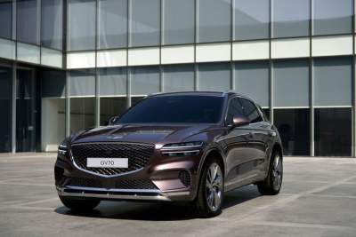 Genesis previews the GV70 luxury SUV