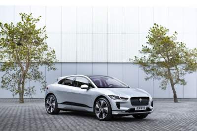 Jaguar Land Rover to develop a smart city for autonomous vehicle testing