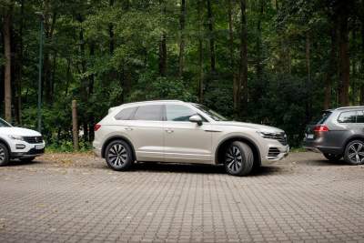 Parking the Volkswagen Touareg with your phone