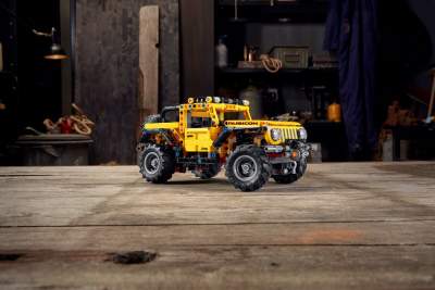 The new LEGO Technic Jeep Wrangler