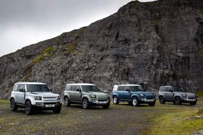 Above and beyond at Christmas with Land Rover