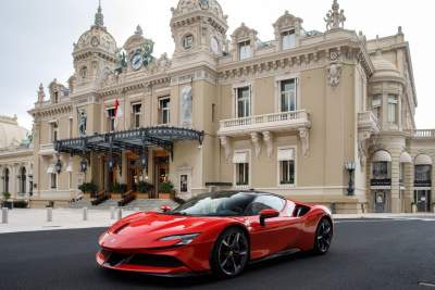 Ferrari's CEO Louis Camilleri retires with immediate effect