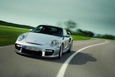 Porsche 911 GT2 - high performance and low fuel consumption