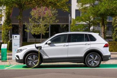 Volkswagen unveils its Tiguan plug-in hybrid