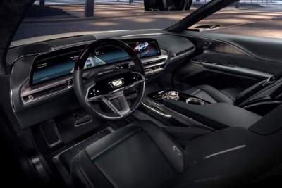Cadillac looks out of car industry to deliver next generation user experience