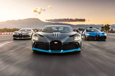 Bugatti delivers the first three units of the Divo for the American West Coast