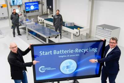 Volkswagen Group begins battery recycling