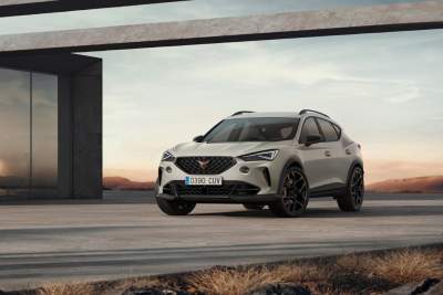 Cupra's third birthday present to itself, the Formentor VZ5