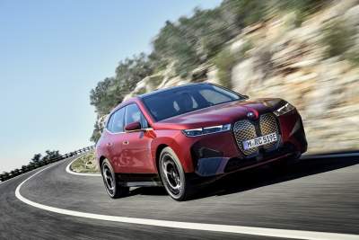 The new BMW iX xDrive40 and iX xDrive50