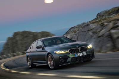 The BMW Group invests in a method that allows for CO2-free steel production