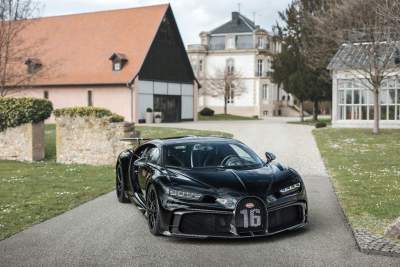 The 300th Bugatti Chiron leaves the Atelier Molsheim
