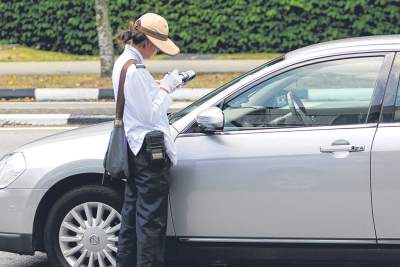Now you can report illegal parking just by using the OneService app