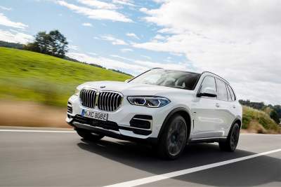 BMW Group becomes first automotive manufacturer to use new eco-friendly, FSC-approved tyres