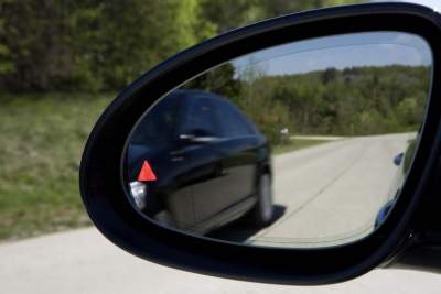 Mercedes-Benz now offers a newly developed Blind Spot Assist system