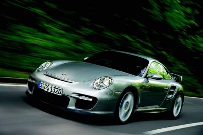 New Porsche 911 GT2 530hp - High performance with low fuel consumption