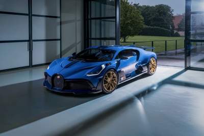 Bugatti delivers final Divo to client in Europe