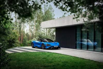330km/h in a convertible? McLaren dares you with the 765LT Spider