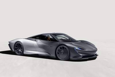 This McLaren special commission took six weeks to paint