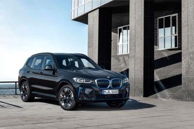 BMW refreshes the all-electric iX3 SUV
