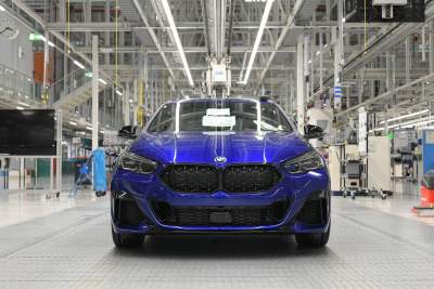 BMW starts production of compacts with Individual paint