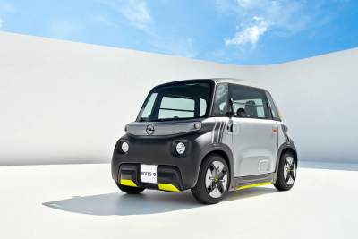 Opel Rocks-e: Adorable urban mobility solution