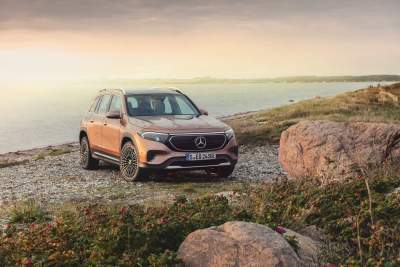 Mercedes-EQB: Electric mobility for any size of family
