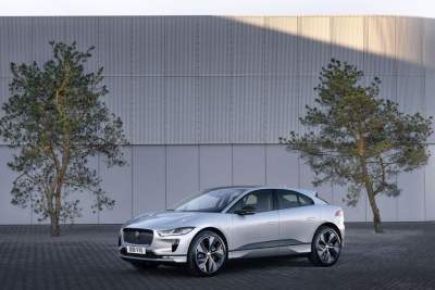 Jaguar Land Rover supports COP26 conference with all-electric fleet