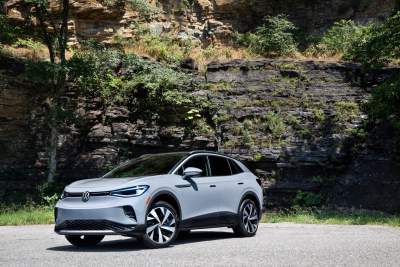 Volkswagen ID.4 named IIHS Top Safety Pick+