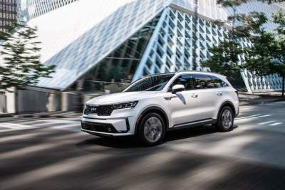 Kia Sorento Plug-In Hybrid joins Rebelle Rally