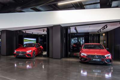 Mercedes-AMG opens new delivery hall in Affalterbach