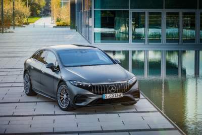 Mercedes-Benz retains position as most valuable luxury car brand