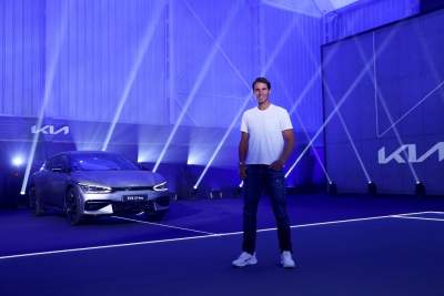Rafael Nadal promotes use of electric vehicles