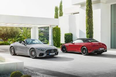 New Mercedes-AMG SL gets fabric top, all-wheel drive