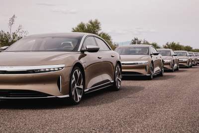 Tesla-competitor Lucid makes first deliveries of its Air luxury sedan
