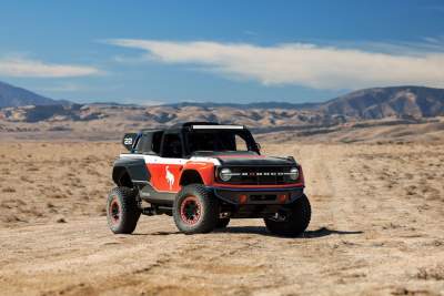 Ford turns the Bronco into a 400bhp desert racer