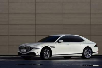 Genesis offers first images of the G90