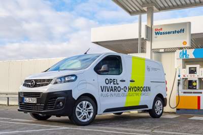First Opel Vivaro-e Hydrogen rolls off production line