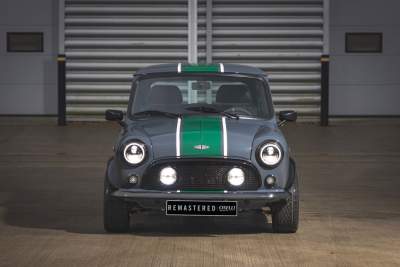 Deliveries of the Oselli Edition Mini Remastered begin